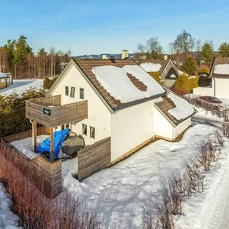Hele Huset - Naert Oslo Lufthavn *